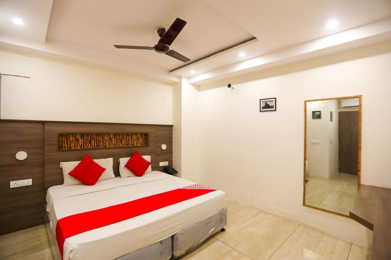 Oyo 62700 Hotel Surya Inn Panipat Exterior photo